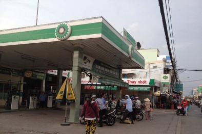 TP.HCM: Bị cướp nửa tỷ đồng trong cốp khi đang đổ xăng