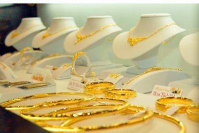 Giá vàng hôm nay 22/5/2015 bất ngờ giảm nhẹ