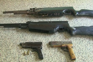 Đồng Tháp: Bắt đối tượng tự chế tạo và rao bán vũ khí