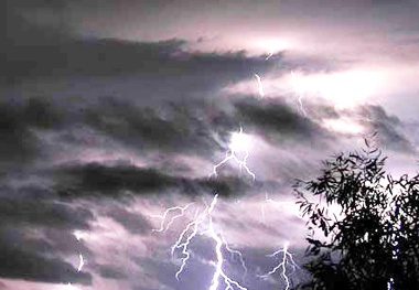 Dự báo thời tiết hôm nay 24/5: Bắc Bộ có mưa rào và rải rác có dông 