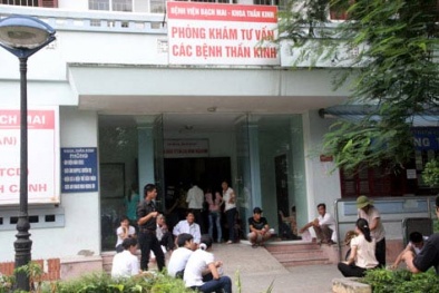 Nắng nóng làm nhiều người 'bốc điên', tâm thần