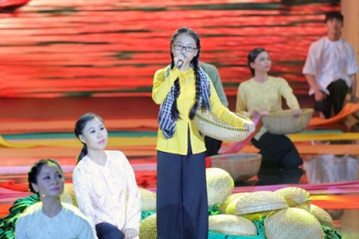 Phương Mỹ Chi ‘thổi hồn’ Giai điệu tự hào với Đất phương Nam