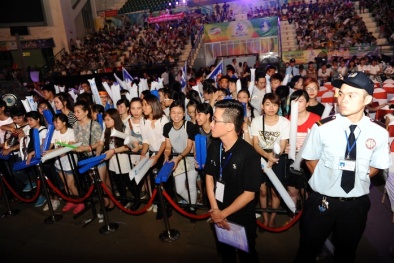 Toàn cảnh đêm chung kết Hành trình bài ca sinh viên 2015