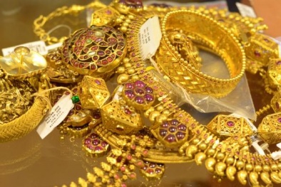 Giá vàng hôm nay 7/6/2015 chưa có dấu hiệu phục hồi