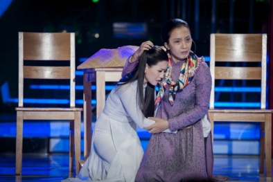  'Gương mặt thân quen' tập 8: Hoài Linh khóc vì Ái Phương diễn cải lương xuất thần