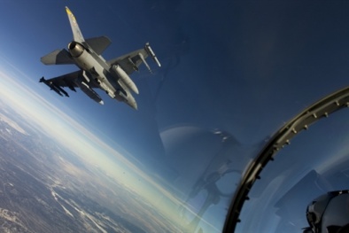 Chiến đấu cơ F-16 tiếp tục thể hiện được sức mạnh 'phi thường'