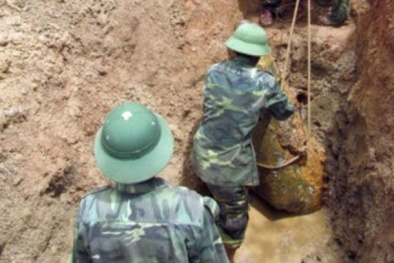 Nghệ An: Phát hiện quả bom nặng 400kg giữa khu dân cư
