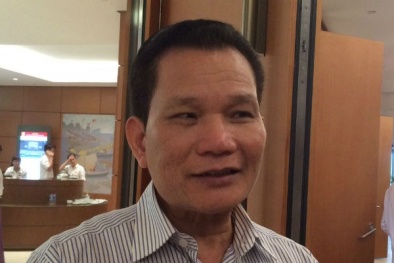 Năm 2016 sẽ tăng lương đồng loạt và 'trảm' cán bộ 'cắp ô'