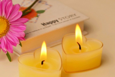 Nguy cơ mắc ung thư, hen suyễn từ nến thơm