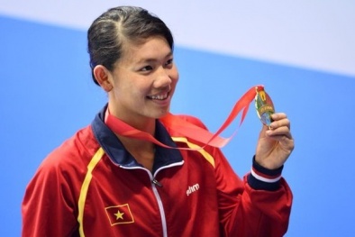 Ánh Viên lần đầu bật mí về bữa ăn 50 con tôm, Facebook và chuồn chuồn