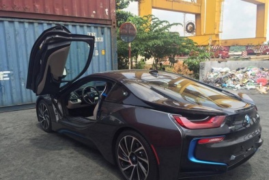 Sóng siêu xe lại nổi: Vì ngân hàng thừa tiền hay do dân chơi chạy phí?