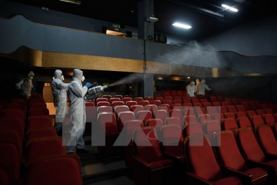 Hàn Quốc hợp tác với chuyên gia nước ngoài để kiểm soát dịch bệnh