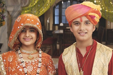 Cười té ghế với pha bình phim 'Cô dâu 8 tuổi' siêu hài hước 