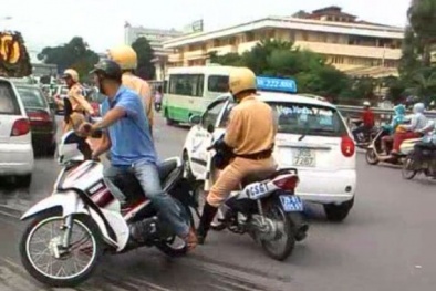 Thực hư vụ CSGT Hải Phòng đuổi người vi phạm làm một phụ nữ bị thương