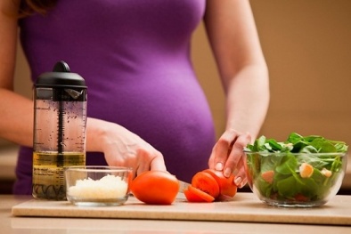 Chế độ dinh dưỡng lý tưởng cho bà bầu giai đoạn 3 tháng đầu thai kỳ