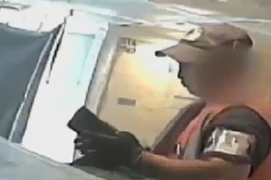 Khách Tây nhanh tay 'chôm' đồ tại khách sạn Hà Nội