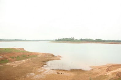 Quảng Trị: Chết đuối trên sông khi trên lưng vẫn địu con thơ