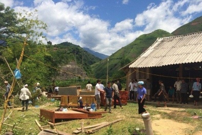 Hai bố con bé gái 5 tuổi bị sát hại dã man tại nhà