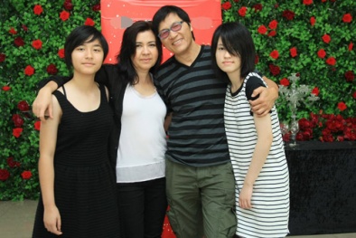 Gia đình Phương Thảo - Ngọc Lễ làm liveshow sau 10 năm xa quê