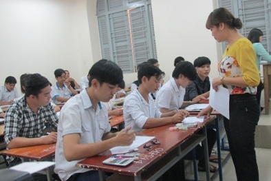 Ngày đầu thi tốt nghiệp THPT Quốc gia: Những 'tai nạn' khó ngờ của sỹ tử