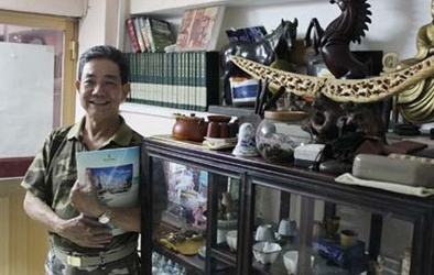 Nhìn gần 'Vua đồ cổ' ở Sài Thành