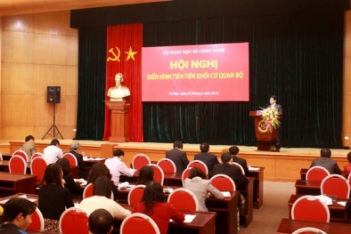 Tặng danh hiệu chiến sĩ thi đua toàn quốc cho 3 cá nhân xuất sắc