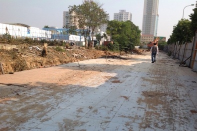 9 năm phải ‘ăn nhờ ở đậu’ dù có đất giữa quận Thanh Xuân