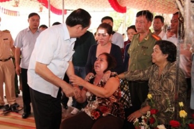 Bộ trưởng Bộ Công an: Cam kết sẽ sớm truy bắt hung thủ gây vụ thảm sát ở Bình Phước