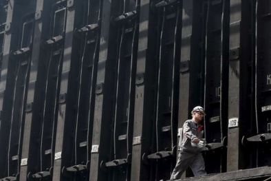 Tình hình Ukraine mới nhất: Nga ngừng cung cấp điện cho phe ly khai Ukraine 