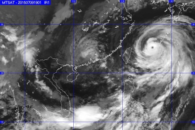 Bão số 2 vừa suy yếu, bão mạnh đã chực chờ vào biển Đông 