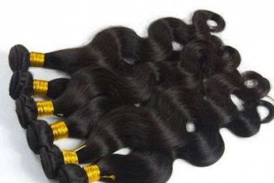 Kỳ lạ người phụ nữ mang thai và sinh ra một mớ tóc 