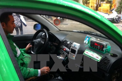Áp dụng giám sát hành trình đối với taxi, xe tải từ ngày 15/7