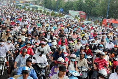 Hà Nội sắp dán tem cho xe máy đã nộp... ‘thuế đường’?