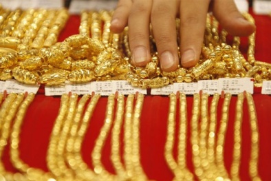 Giá vàng hôm nay 15/7/2015 giảm phiên thứ 4 liên tiếp