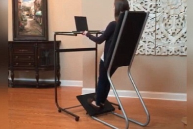 Phát minh 'ghế đứng' giúp tăng năng suất cho nhân viên văn phòng