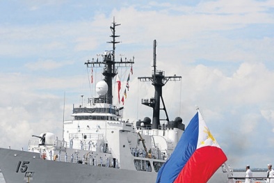 Trung Quốc, Philippines tăng cường sức mạnh quân sự ở Biển Đông