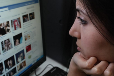 Giả danh công an lừa tình, cướp tiền bạn gái trên Facebook
