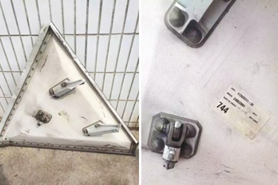 Tai nạn hy hữu: Máy bay đánh rơi cửa kim loại xuống mặt đất