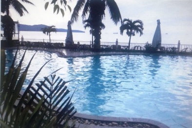 Bình Định: Hai bà cháu tử vong trong hồ bơi khách sạn 4 sao