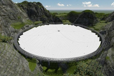 Trung Quốc lắp kính thiên văn lớn nhất thế giới to bằng 30 sân bóng