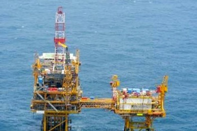 Trung Quốc bao biện về quyền khai thác trên bờ biển Hoa Đông