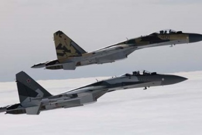 Siêu máy bay chiến đấu khét tiếng Su-35 của Nga 'cháy hàng' 