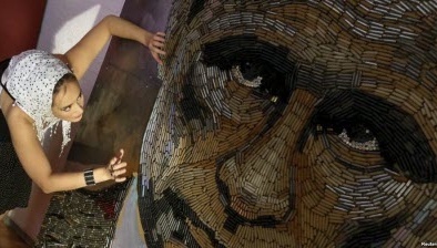 Chân dung Tổng thống Nga từ 5.000 viên đạn