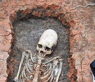 Phát hiện bộ hài cốt kỳ lạ 2.000 tuổi ở Nga