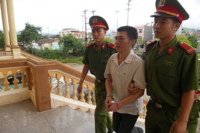 Thách nhau đánh chết, suýt nữa thì bị đâm chết thật