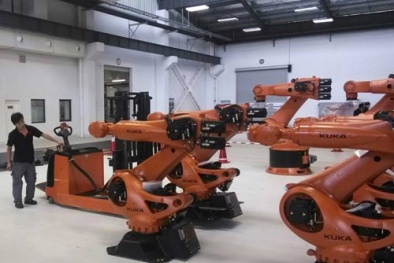 Nhà máy Trung Quốc thay 90% công nhân bằng robot, năng suất tăng vọt