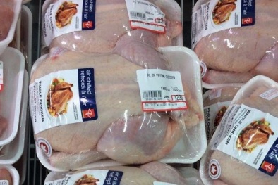 Thịt gà Mỹ 20.000 đồng/kg: Nghi vấn hàng cận đát, nhãn mác thay đổi