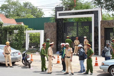 Vụ thảm sát ở Bình Phước: Dựng lại hiện trường tại căn biệt thự của gia đình ông Mỹ