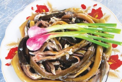 Bí quyết chọn và làm sạch lươn nhanh gọn, không bị tanh