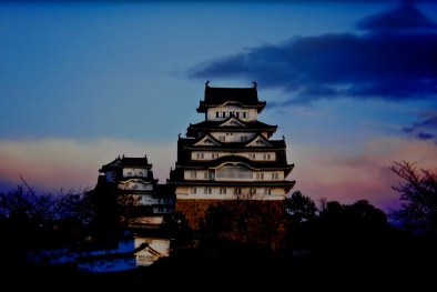 Bí ẩn những lâu đài ma ám rùng rợn nhất thế giới